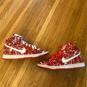 Nike sb dunk high raw meat